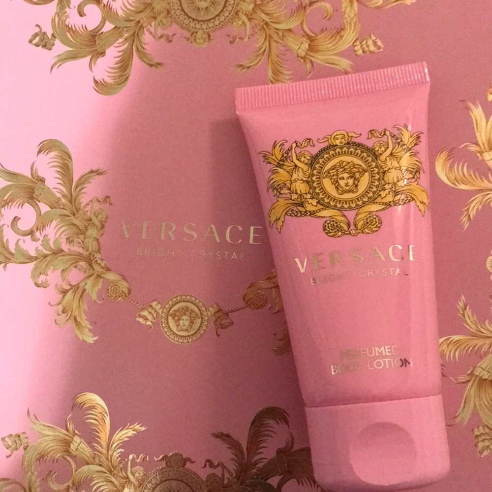 versace bright crystal body lotion